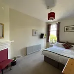Ouse Bridge House Guest house