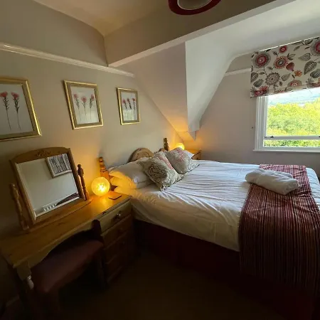 Ouse Bridge House Guest house 4*