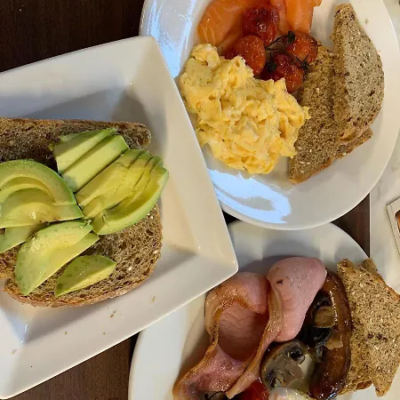 Ouse Bridge House 4*