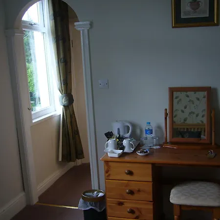 Konukevi Ouse Bridge House 4*