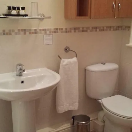 Ouse Bridge House 4*