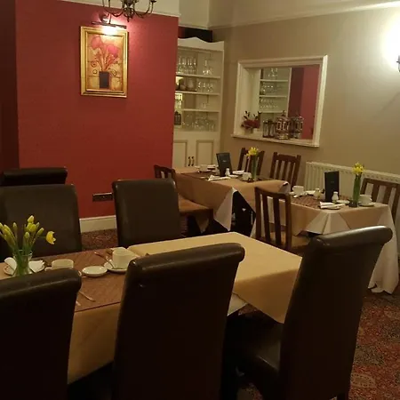 بيت ضيافة Ouse Bridge House